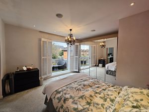 Photo 11- click for photo gallery